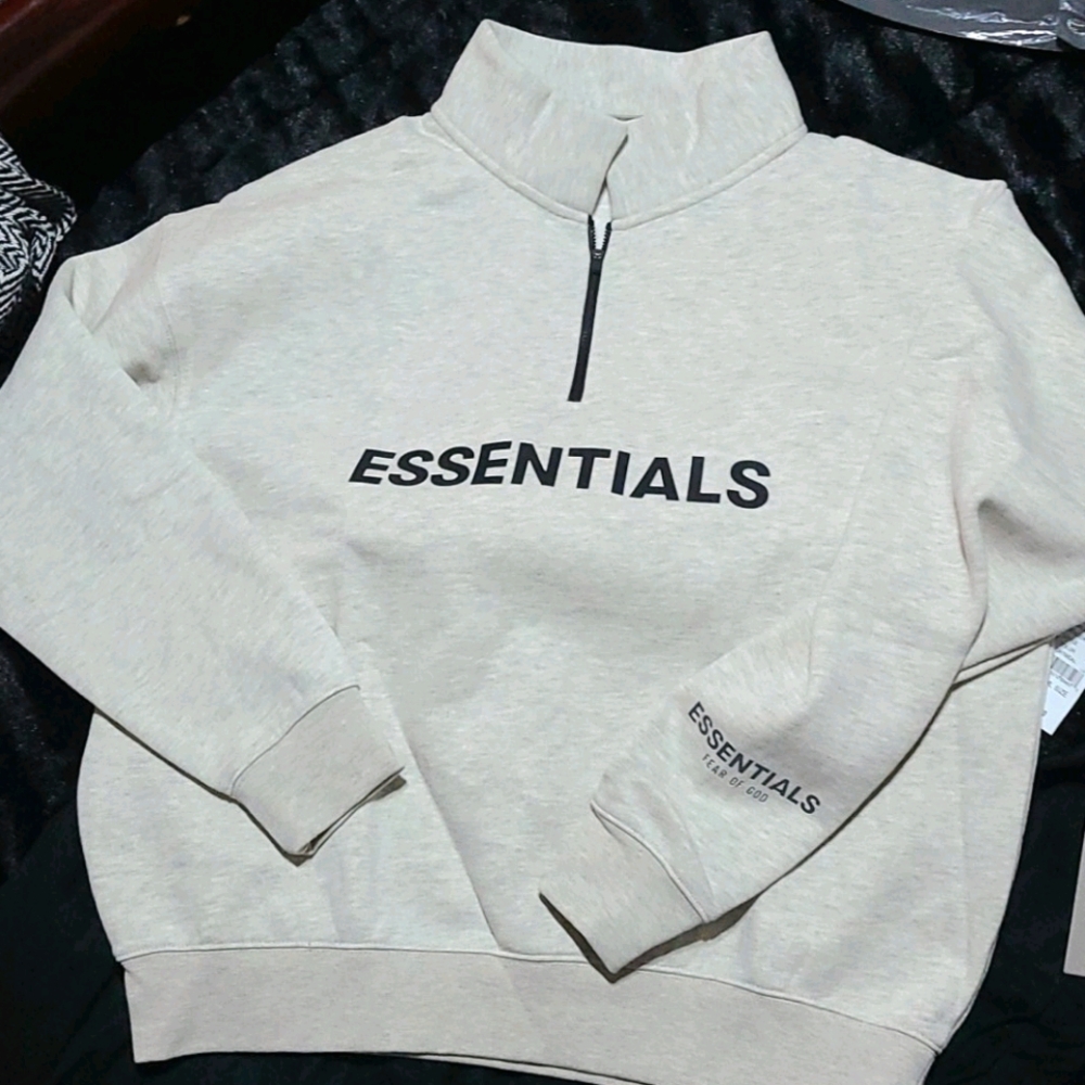 FOG Essentials mockneck half zip sweater